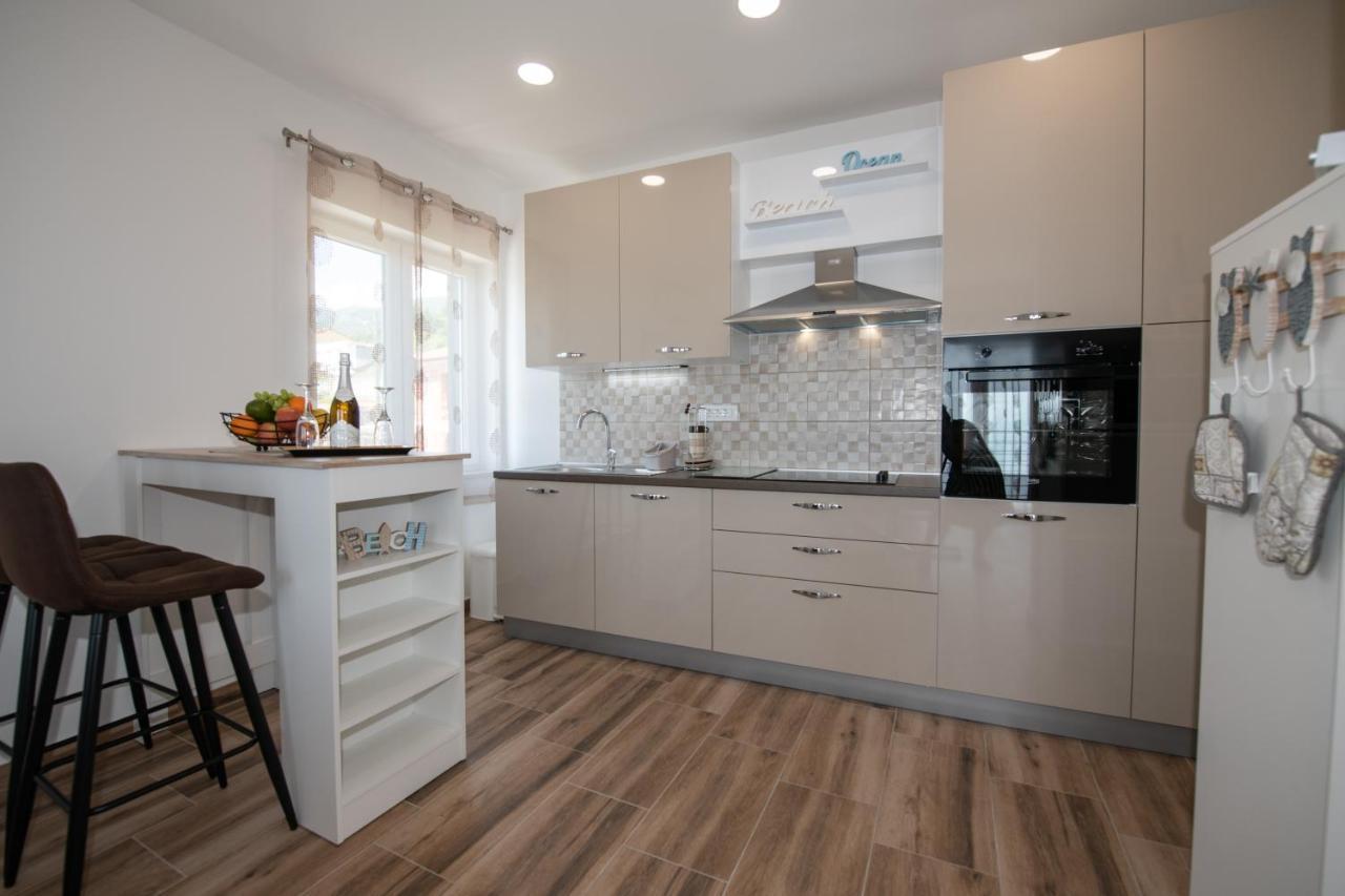 Apartman Rubinic Ičići Exterior foto